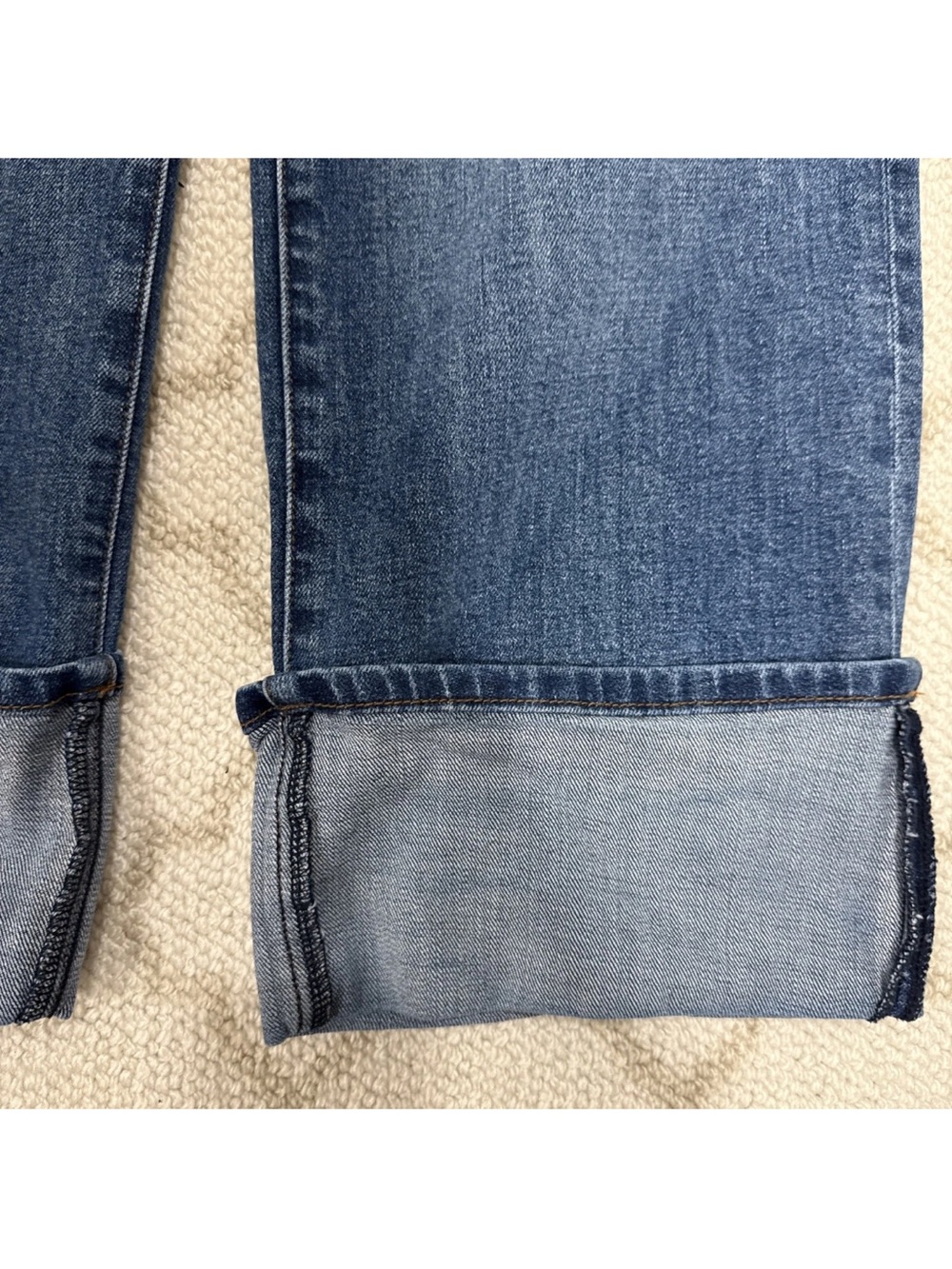 Kut From The Cloth Sienna Large Cuff High Waist Wide Leg Jeans Size 6 Women’s - Picture 6 of 7